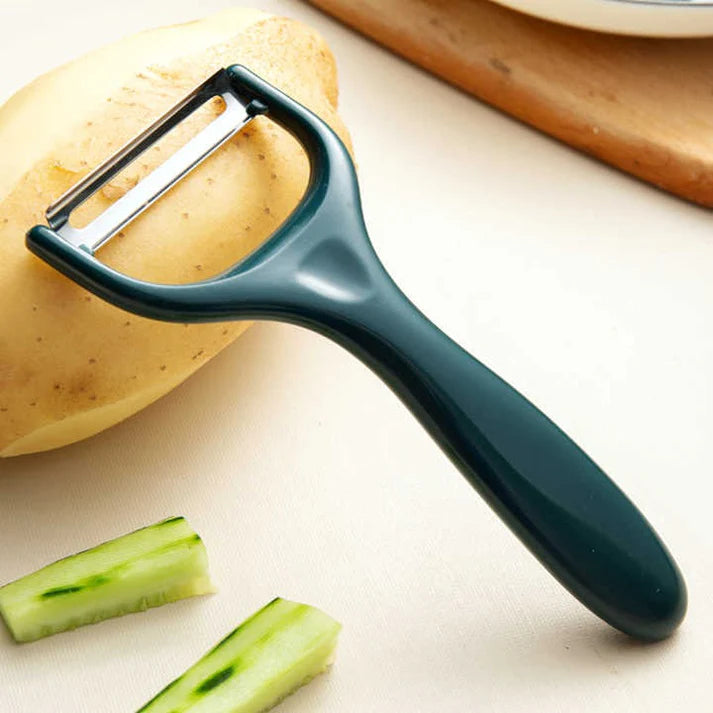 Advanced Plastic Vegetable Peeler