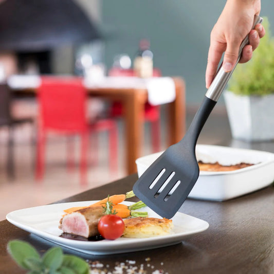 One-Piece Non-Stick Flip Turner