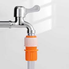 1 Pcs Adjustable Quick Faucet Connector For All Pipes